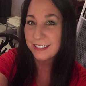 Meet your Posher, Pam